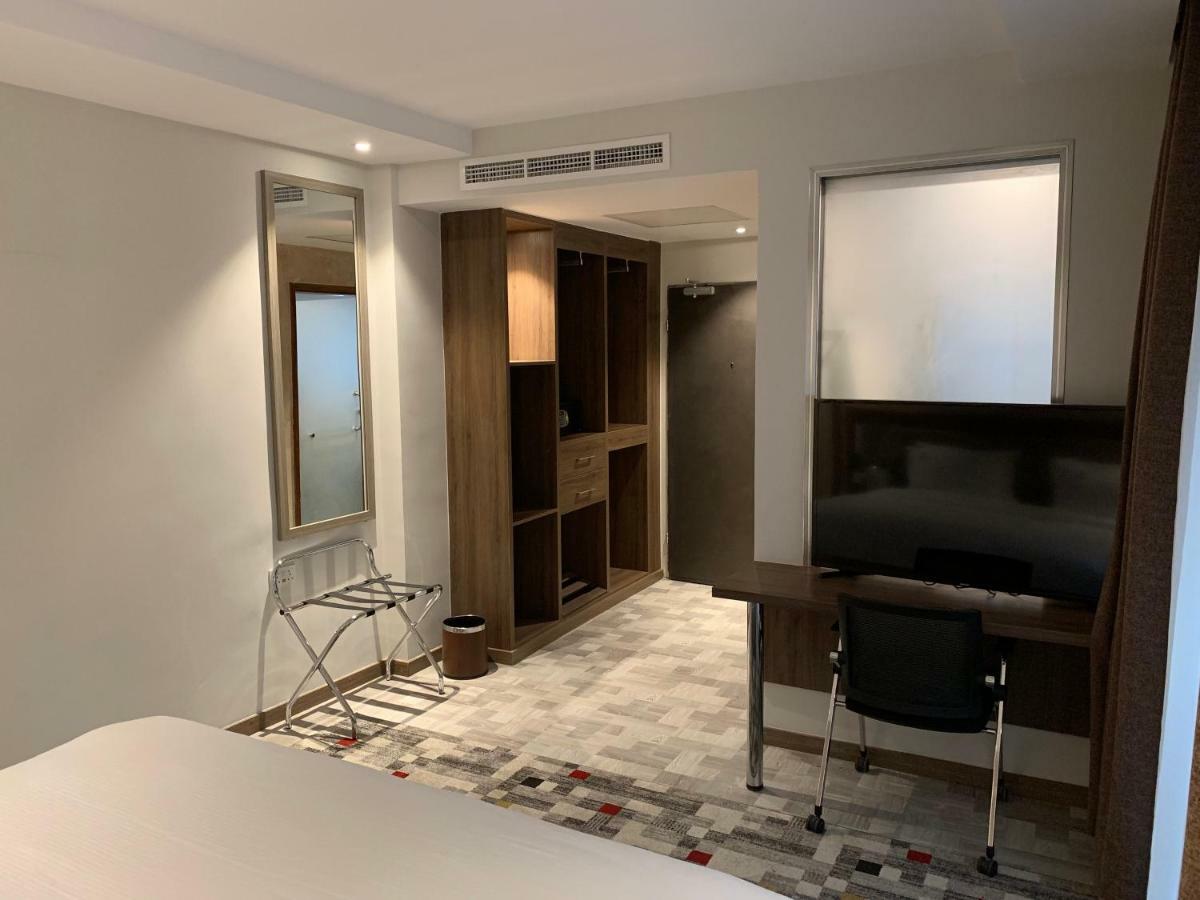 Taidy'S Suites - Nakuru Buitenkant foto