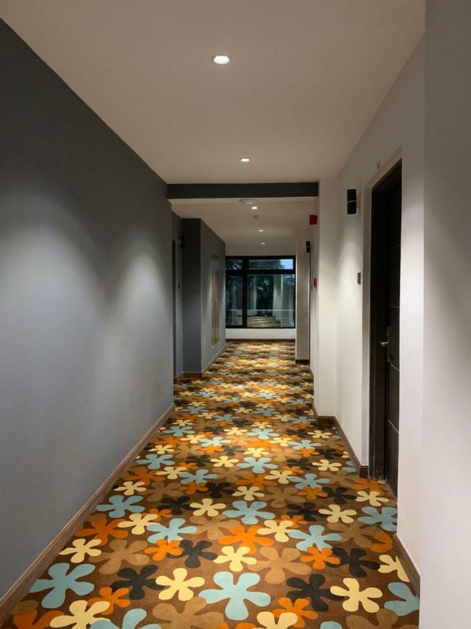 Taidy'S Suites - Nakuru Buitenkant foto