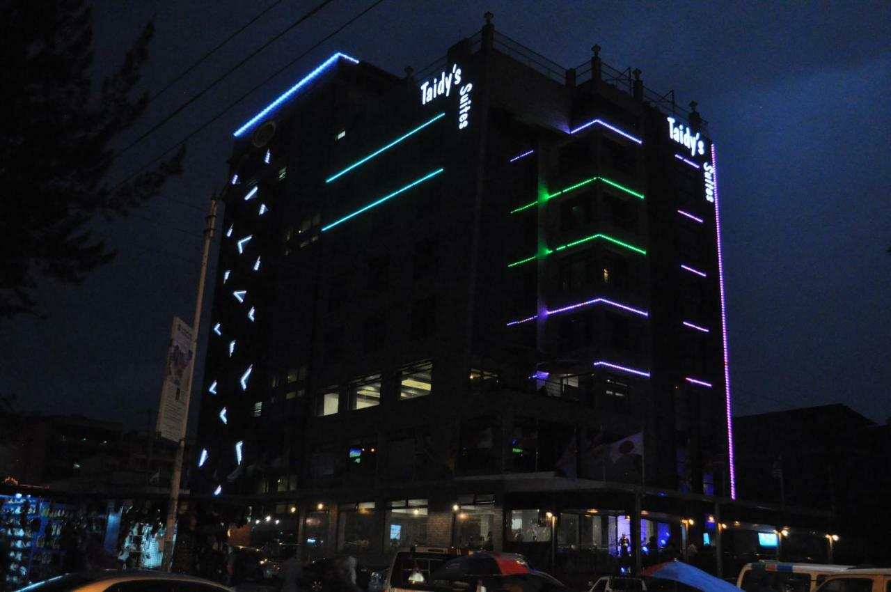 Taidy'S Suites - Nakuru Buitenkant foto